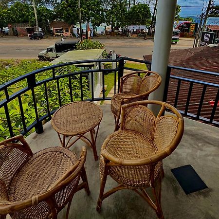 Neo Bay Hotel Weligama Ngoại thất bức ảnh