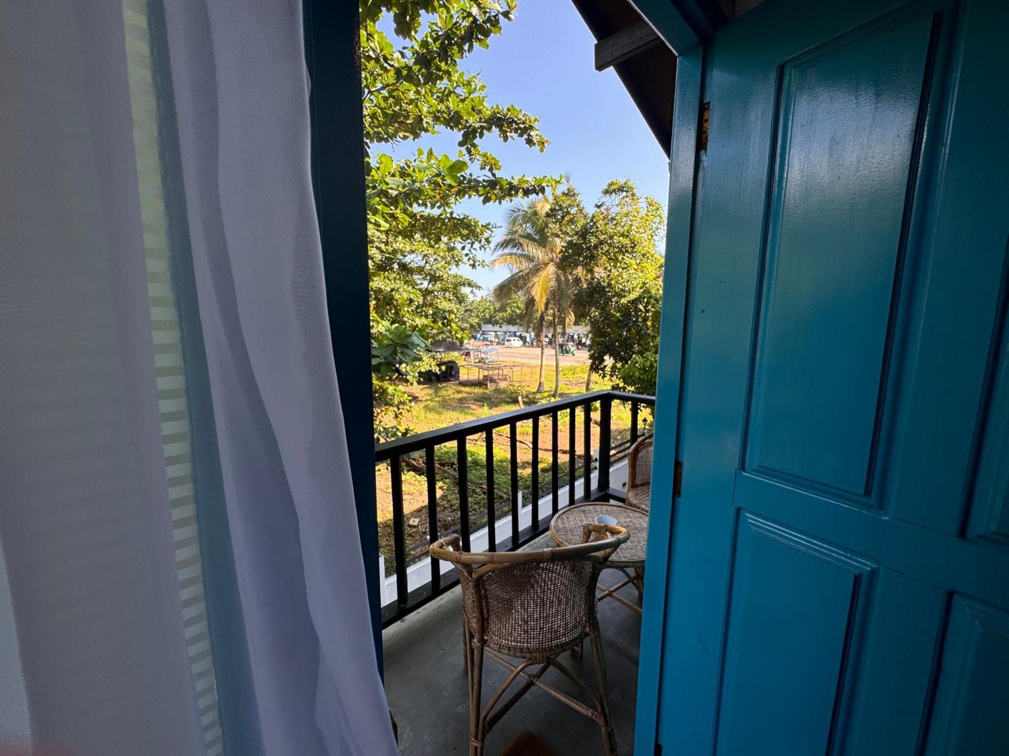 Neo Bay Hotel Weligama Ngoại thất bức ảnh